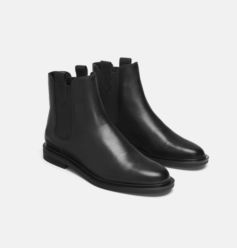 Leather flat Martin boots
